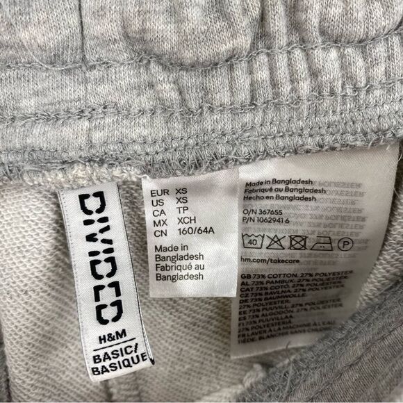 Divided Women’s Elastic Waist Gray Jogger Pants size XS - Picture 2 of 3